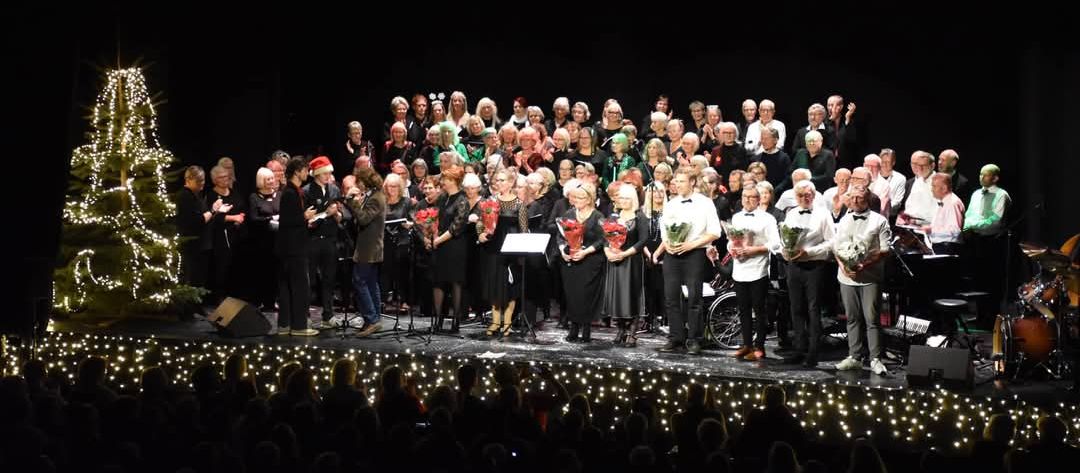 Stort julekor i Gribskov kultursal